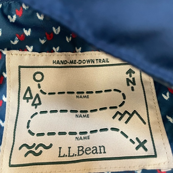NWT L.L. Bean Down Field Vest Puffer Blue Kids Size Medium 10/12 Unisex - Picture 8 of 8